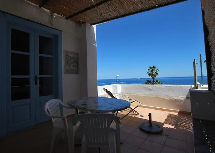 Zenzero Lipari * Canneto (Lipari)